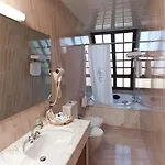 Pamplona Hotel