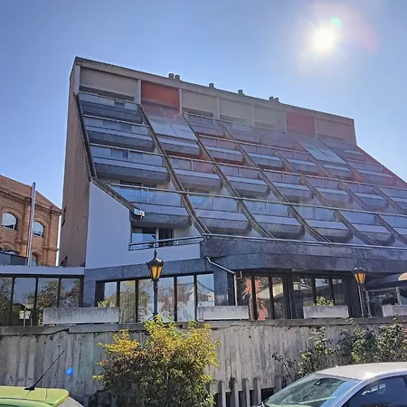 Pamplona 3* ヴィク