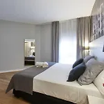 Pamplona ホテル