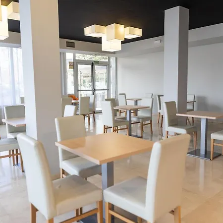Hotel Pamplona 3*