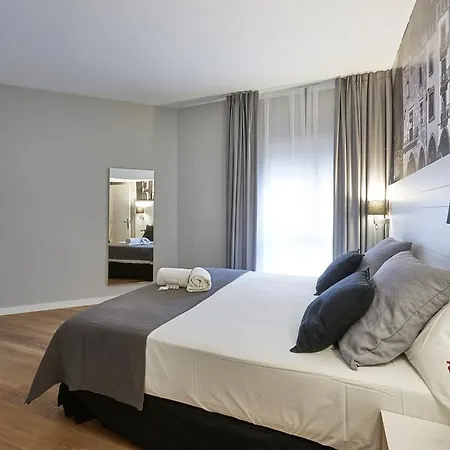 Pamplona Hotel