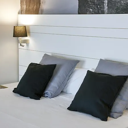 Pamplona Hotel 3*